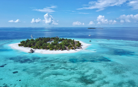 Banyan Tree Vabbinfaru, Maldives. Hotel Review by TravelPlusStyle. Photo © Banyan Tree Hotels & Resorts