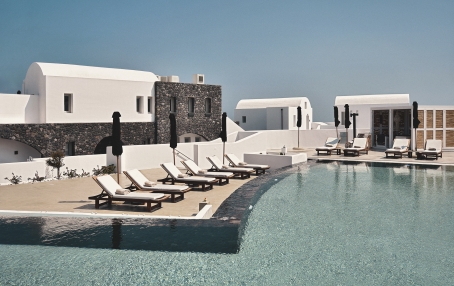 Staying at Santo Pure Oia Suites & Villas, Santorini, Greece • Photo © TravelPlusStyle.com