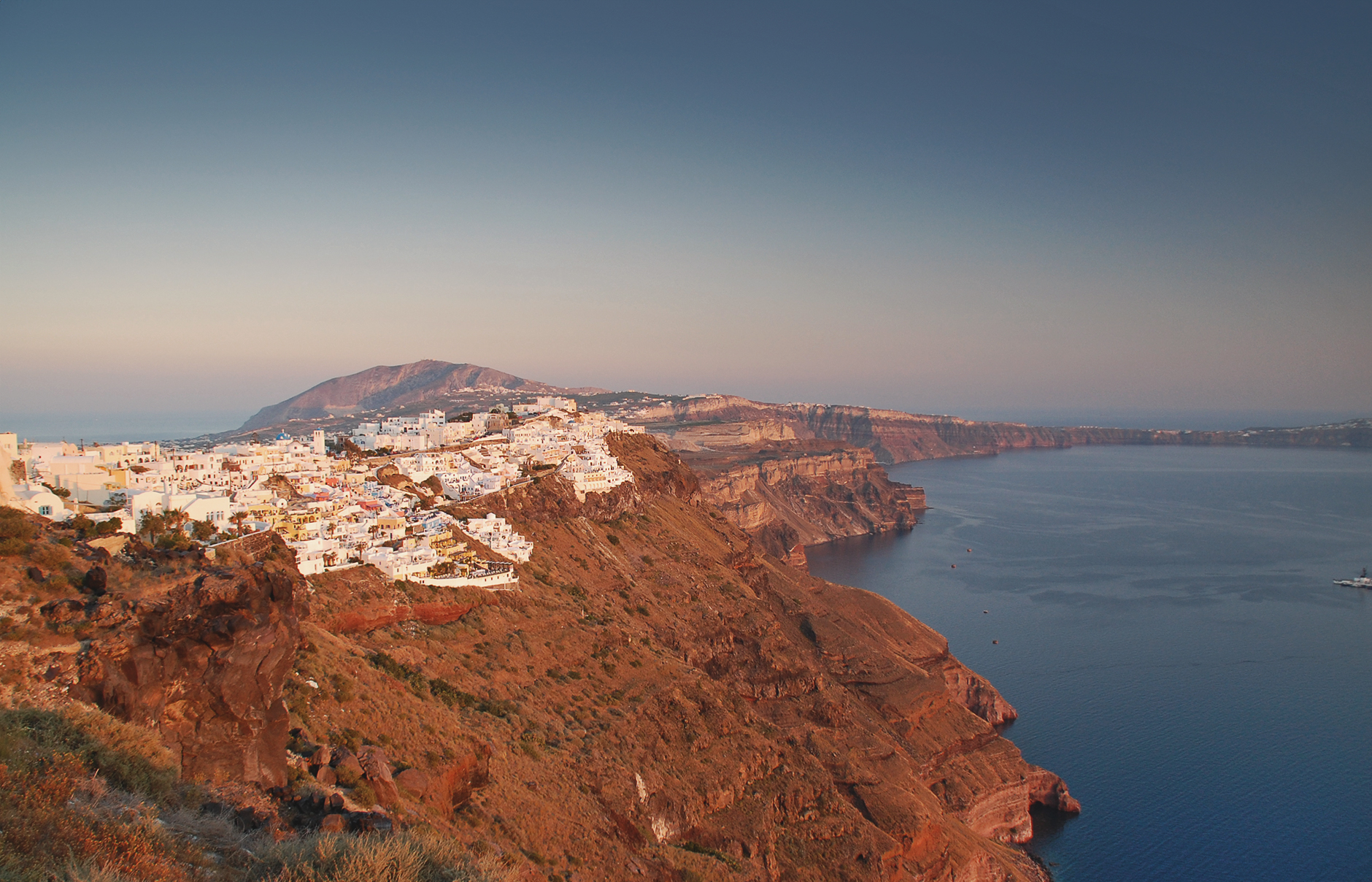 Dreams Luxury Suites, Santorini, Greece • Photo © TravelPlusStyle.com