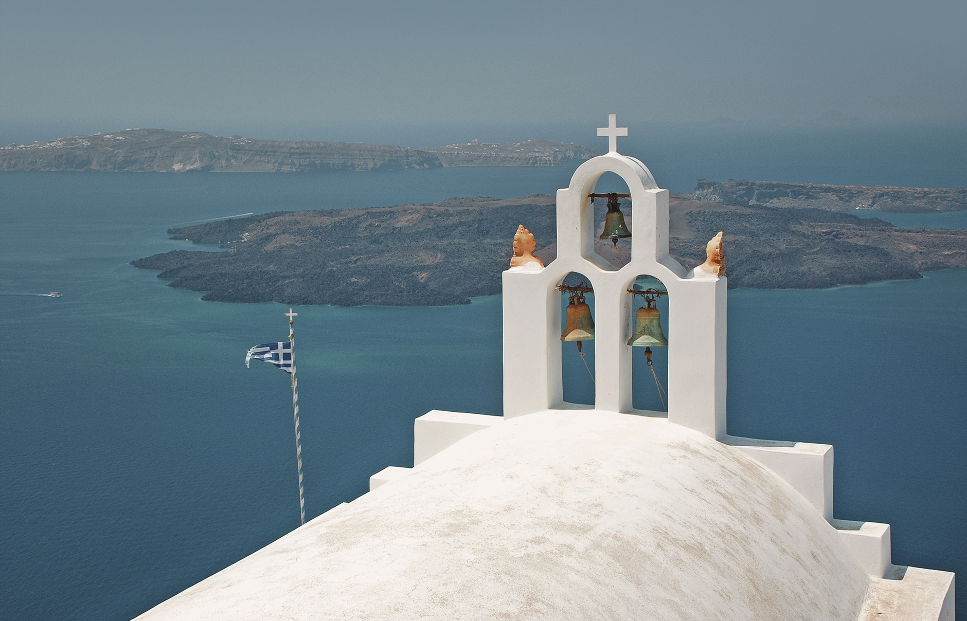 Staying at Cavo Tagoo Santorini, Santorini, Greece • Photo © TravelPlusStyle.com