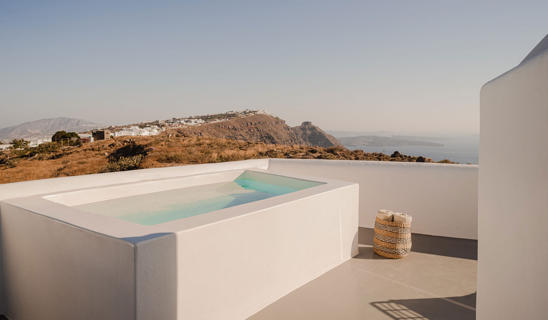 Best Luxury Santorini Hotels With Caldera Views — The Top 15 List